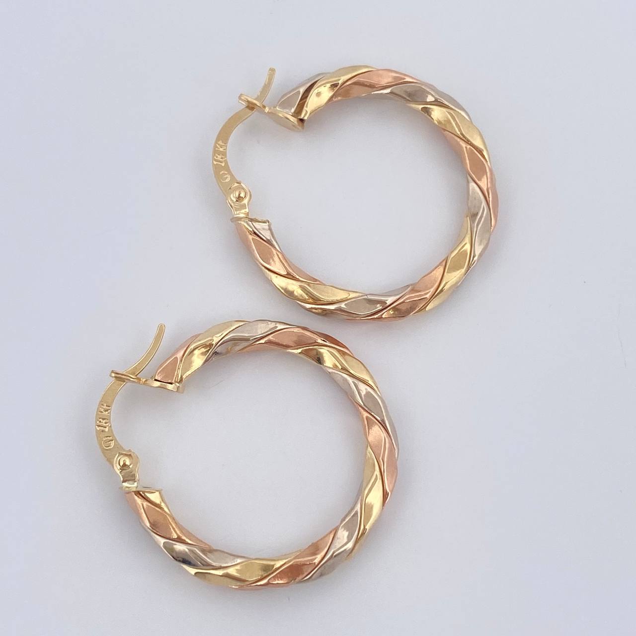 Candongas Nely 2.2gr / 2.5cm / Tres Oros 18K &
