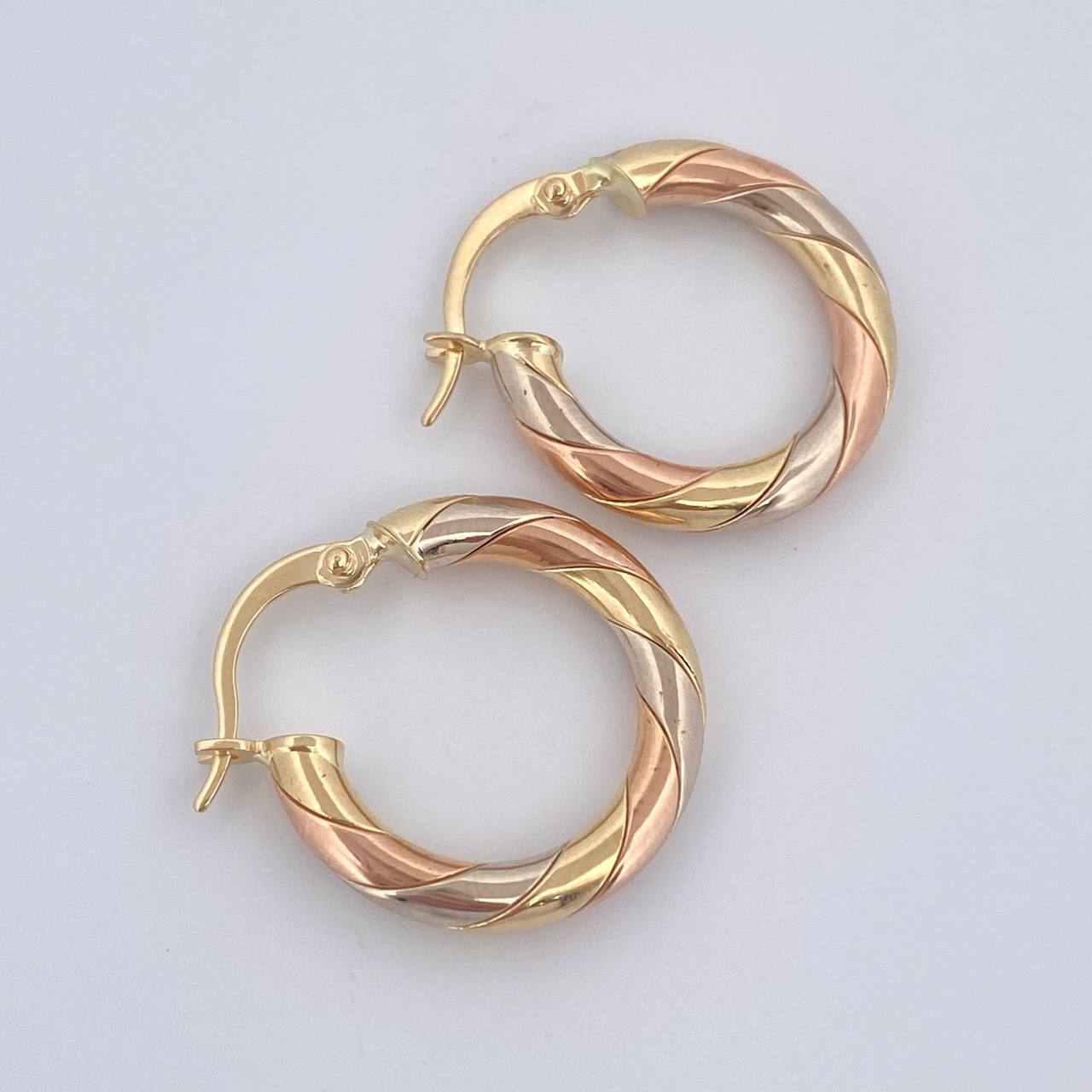 Candongas Mary 2.2gr / 2cm / Oro 18K $
