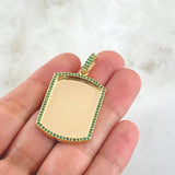 Dije Placa Marco Rectangular Curva 10.8gr / 4.8cm / Circones Verdes Oro Amarillo 18K *