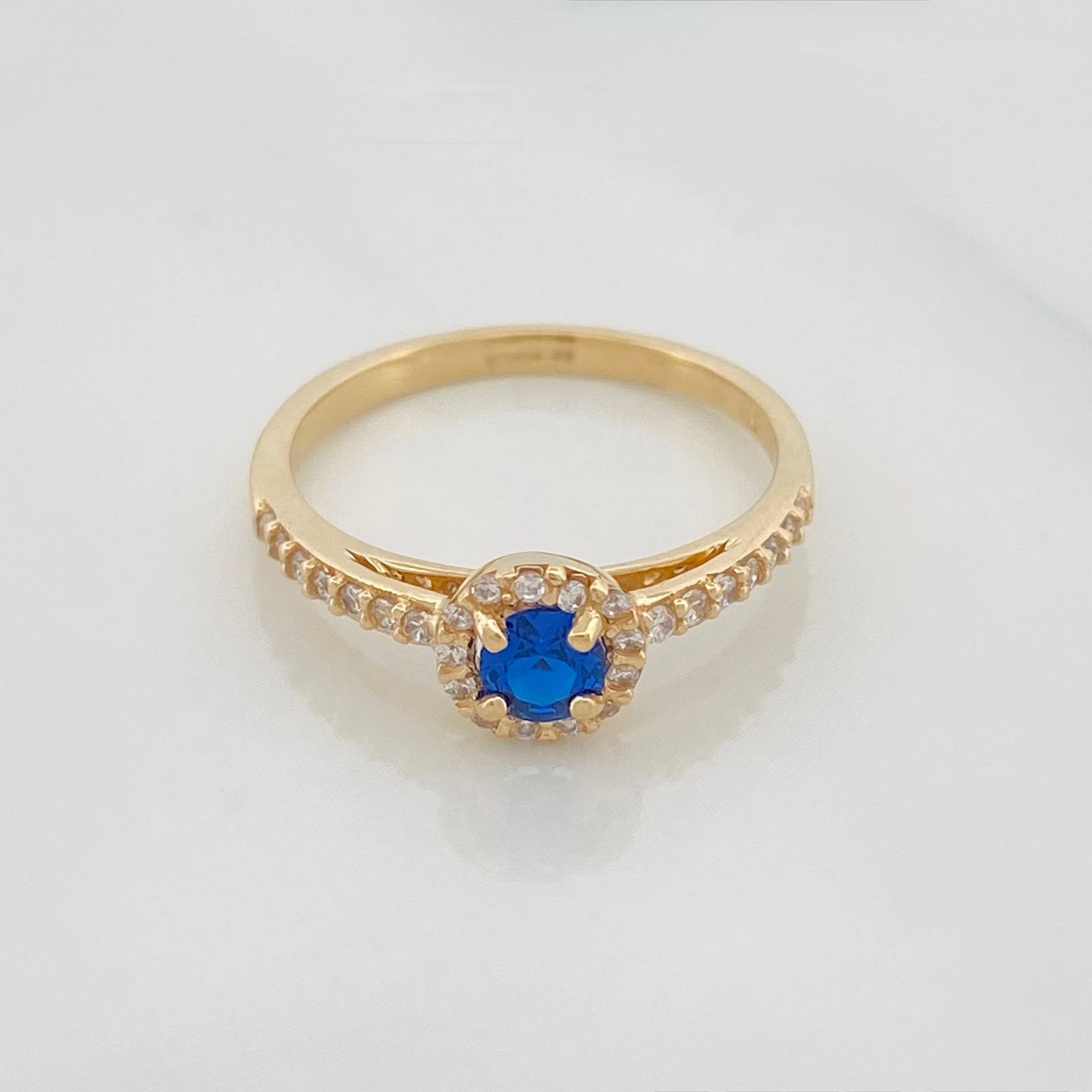 Anillo Halo 2.3 g / T6 1/2 Oro Amarillo 18K
