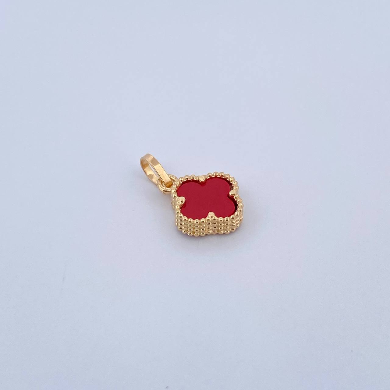 Dije Trebol VCyA 1gr / 1.7cm / Agata Roja Oro Amarillo Nac.Esp. 18K &