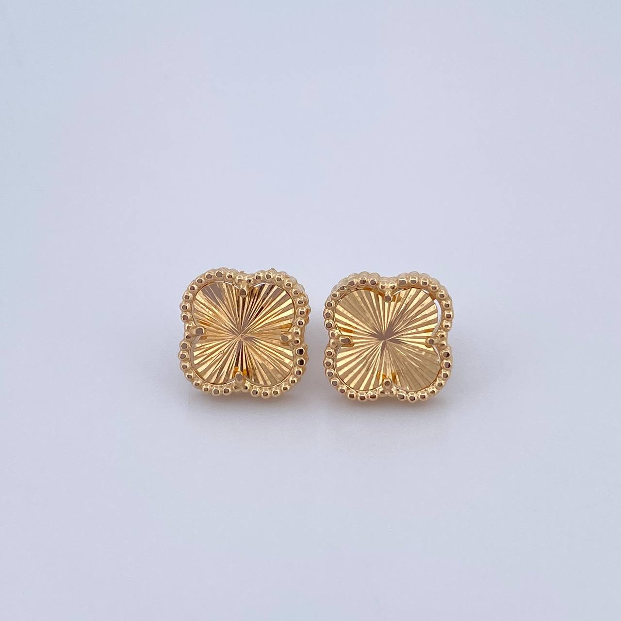 Topos Trebol VCyA 3.2gr / Diamantados Oro Amarillo Nac.Esp. 18K &