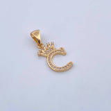 Dije Letra C Corona 1.55gr / 2.6cm / Circones Blancos Oro Amarillo 18K &