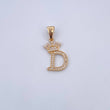 Dije Letra D Corona 1.55gr / 2.6cm / Circones Blancos Oro Amarillo 18K &