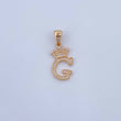 Dije Letra G Corona 1.9gr / 2.6cm / Circones Blancos Oro Amarillo 18K &