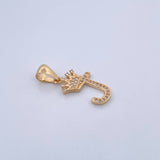 Dije Letra J Corona 1.45gr / 2.6cm / Circones Blancos Oro Amarillo 18K &