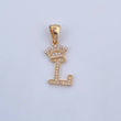 Dije Letra L Corona 1.6gr / 2.6cm / Circones Blancos Oro Amarillo 18K &