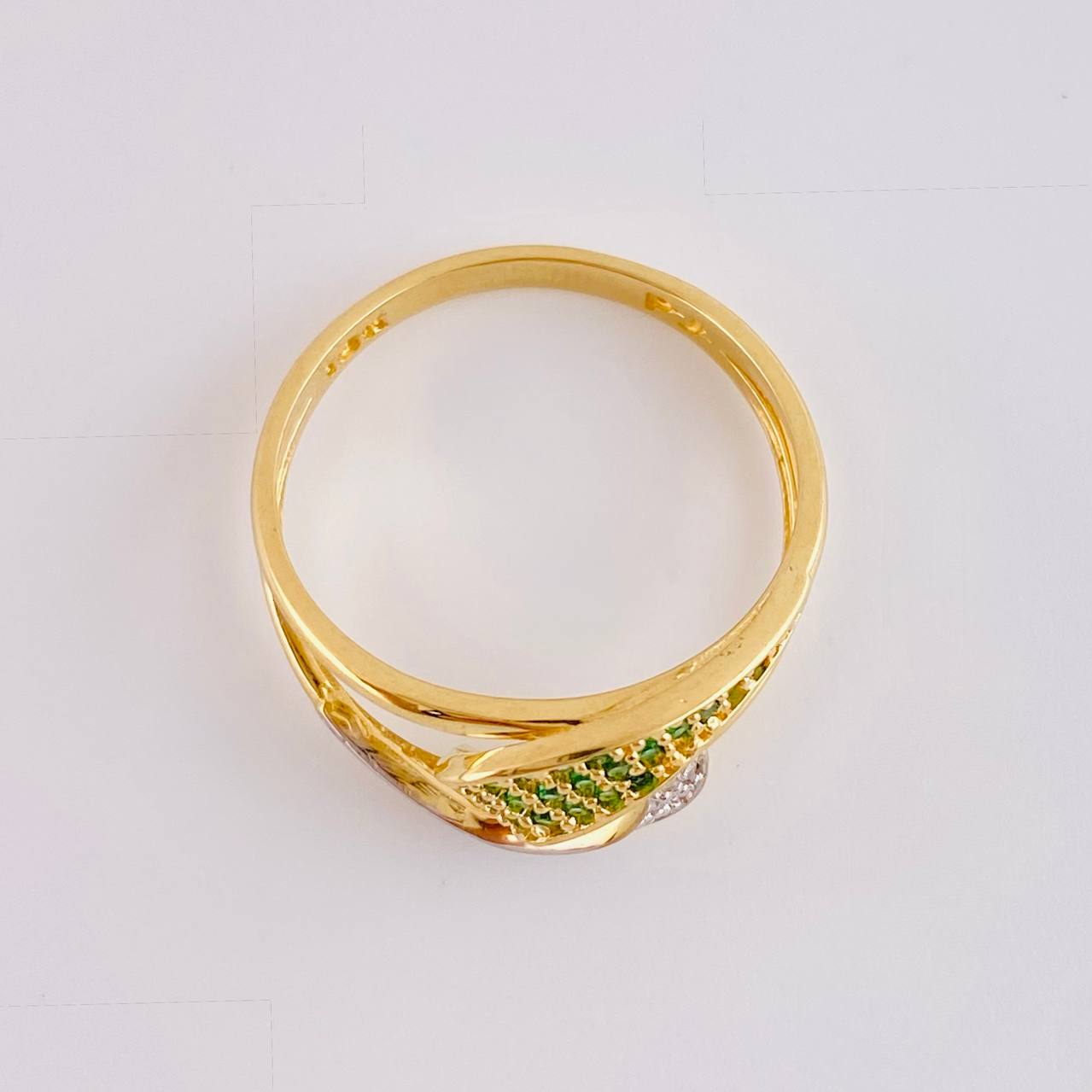 Anillo Abrazo Curvo 2.95g / T8 Oro Amarillo 18K
