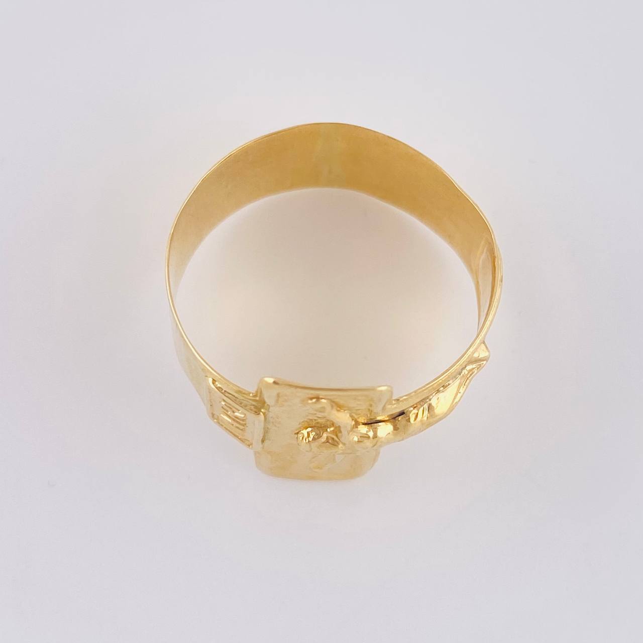 Anillo Cruz cristo 3.45g / T10 1/2 Oro Amarillo 18K