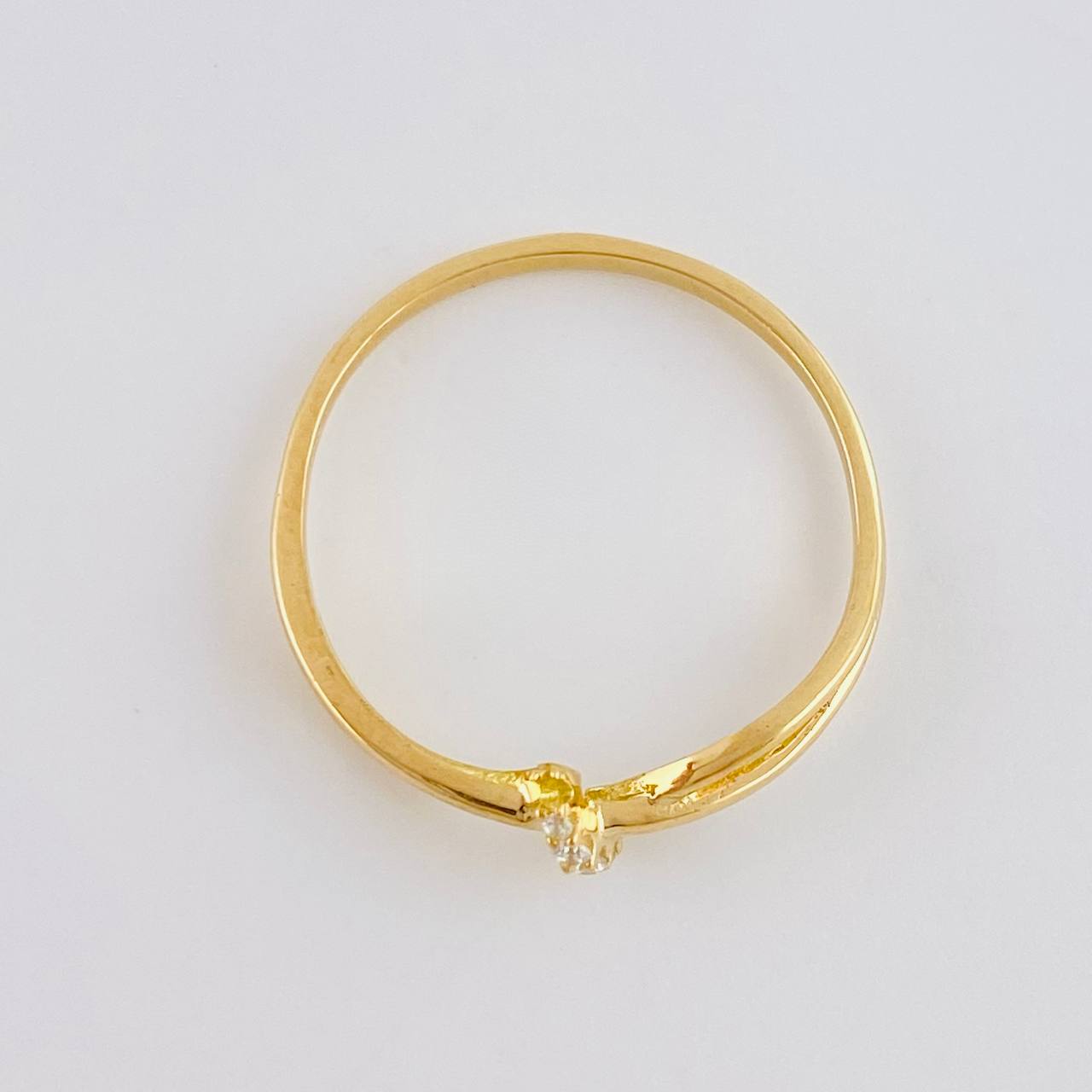 Anillo Infinito entrelazado 1.25g / T6 1/2 Oro Amarillo 18K