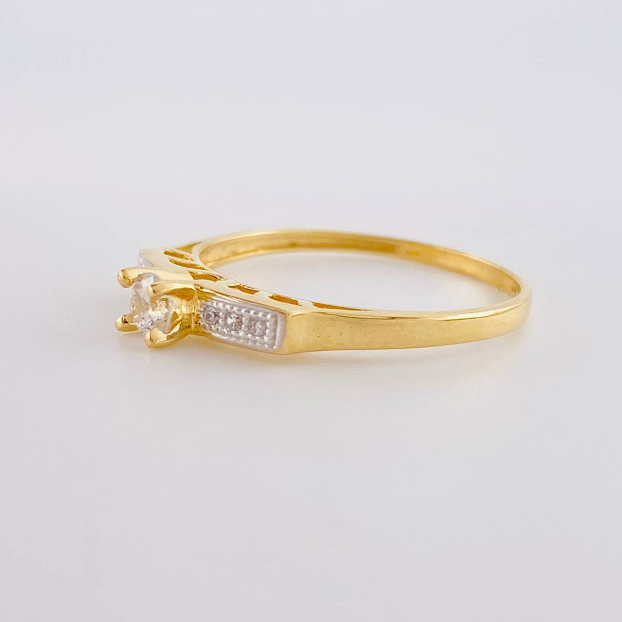 Anillo Canasta solitario tupido 1.75g / T7 1/2 Oro Amarillo 18K