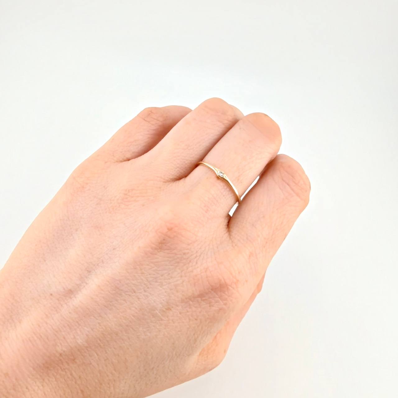 Anillo Zirconia 1.1g / T7 3/4 Oro Amarillo 18K