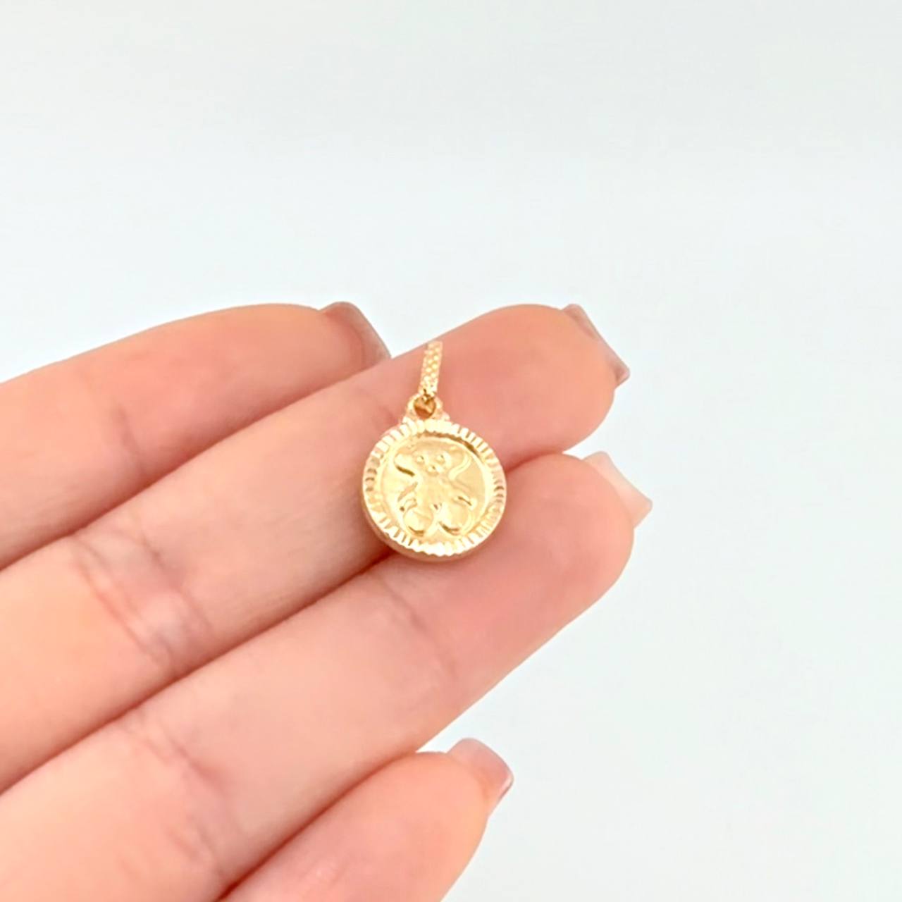 Dije Circulo Oso 0.95 g / 2 cm Oro Amarillo 18K