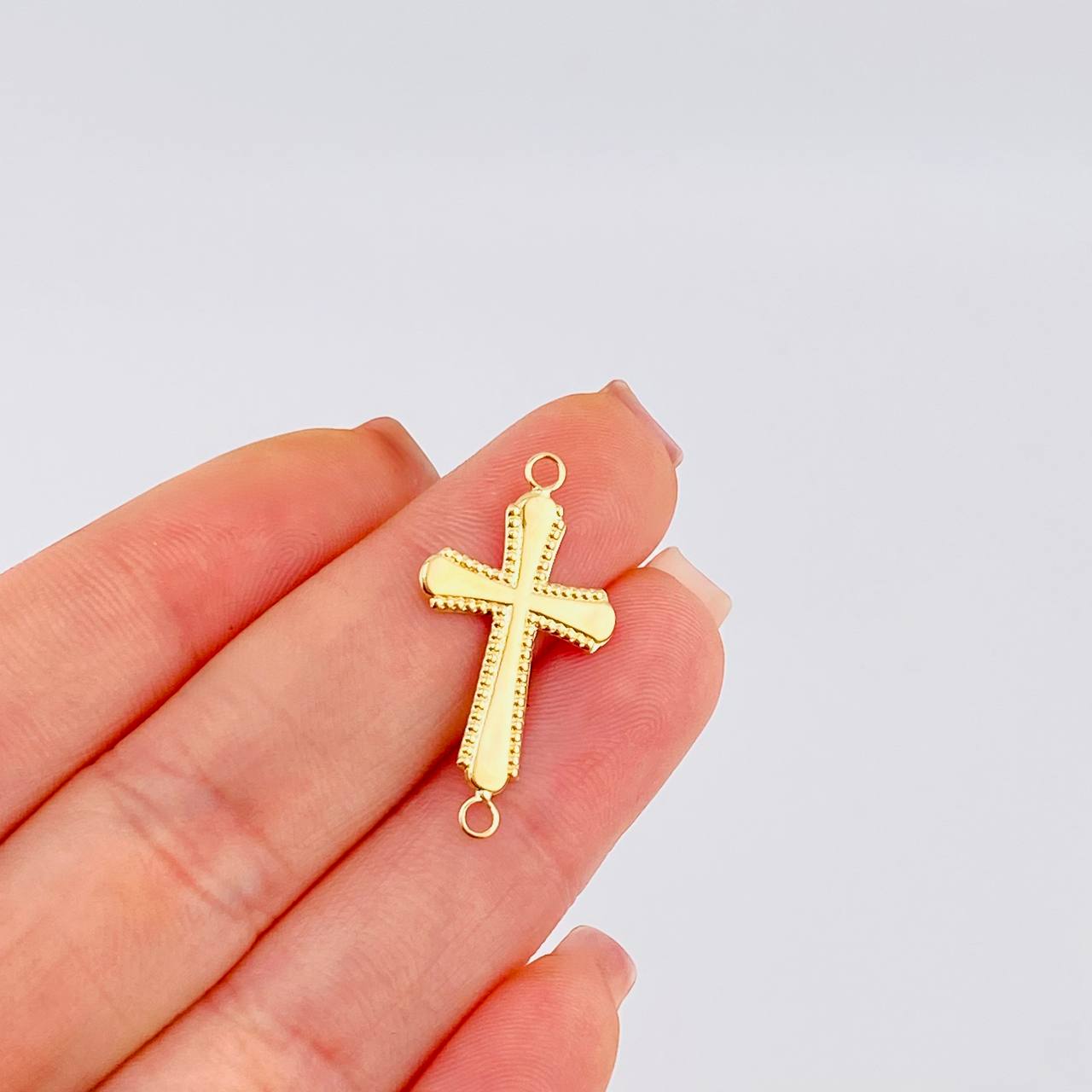 Herraje Cruz Bordeada 0.75 g / 3 cm Oro Amarillo 18K
