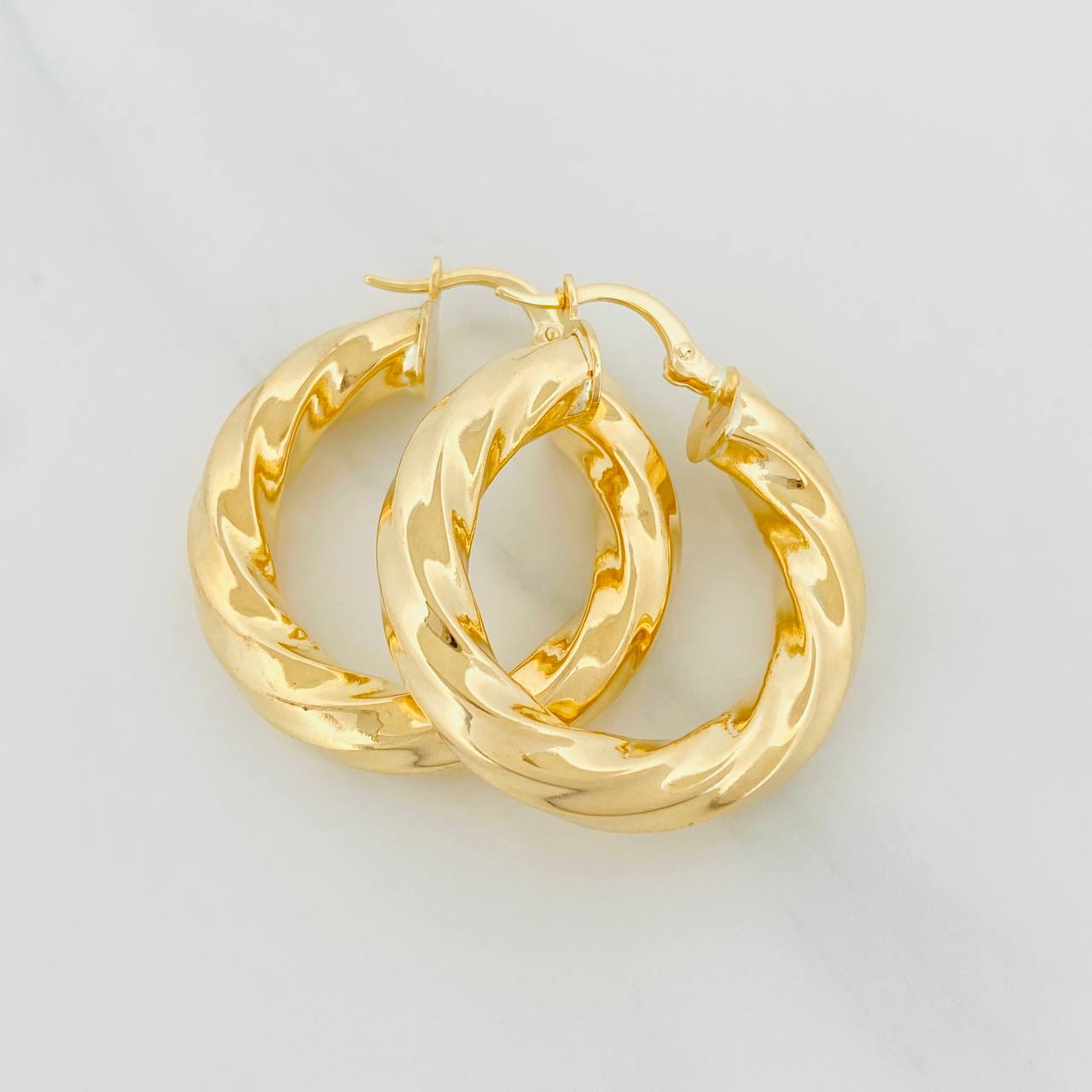 Candongas Lupe 5.4 g / 3.2 cm Oro Amarillo 18K