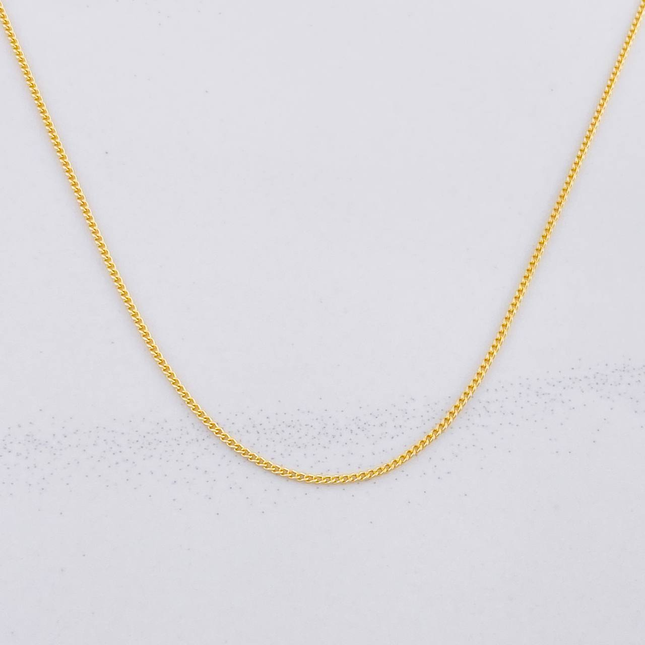 Cadena Mini Cubana 1.75g / 45cm / 0.95mm Oro Amarillo 18K