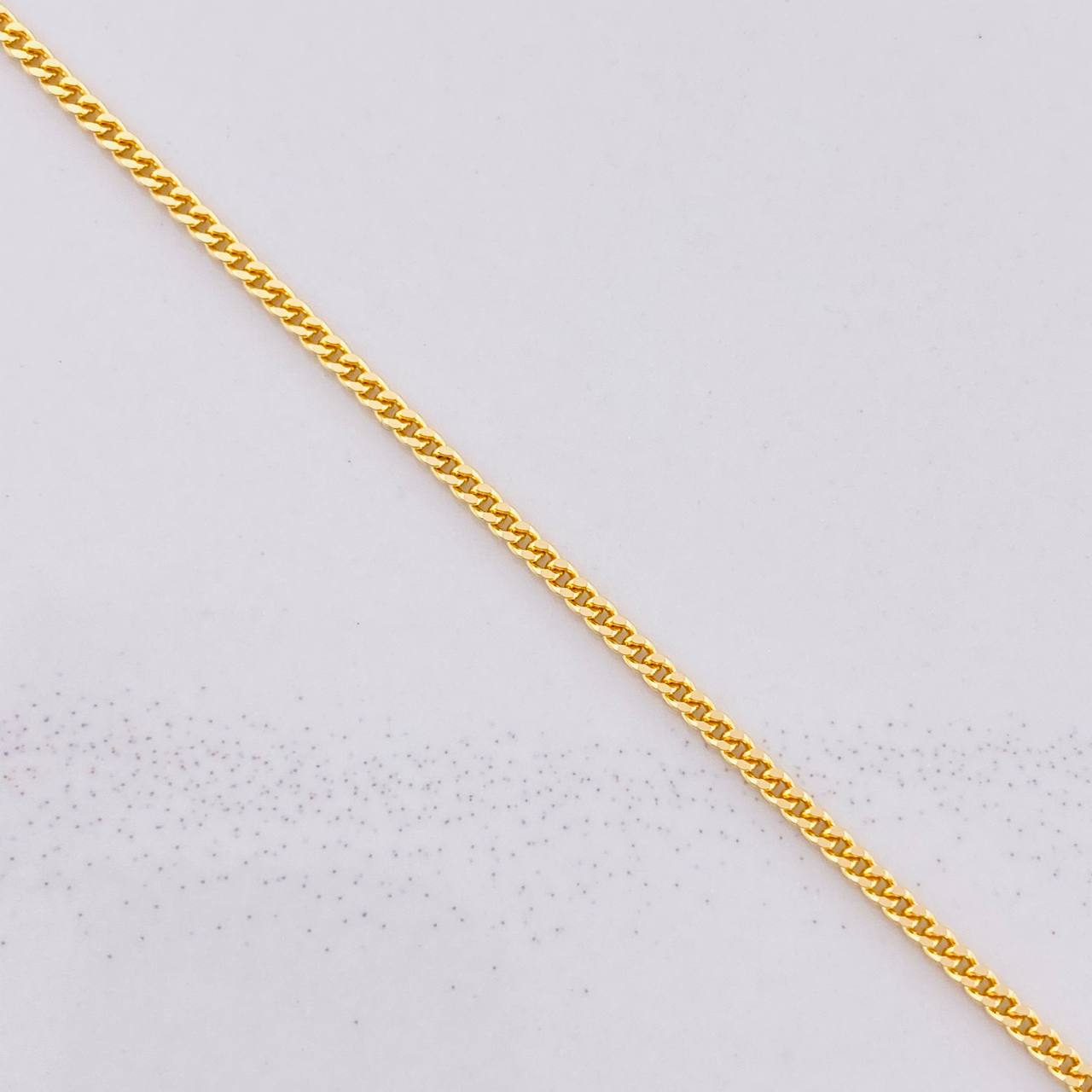 Cadena Mini Cubana 1.75g / 45cm / 0.95mm Oro Amarillo 18K