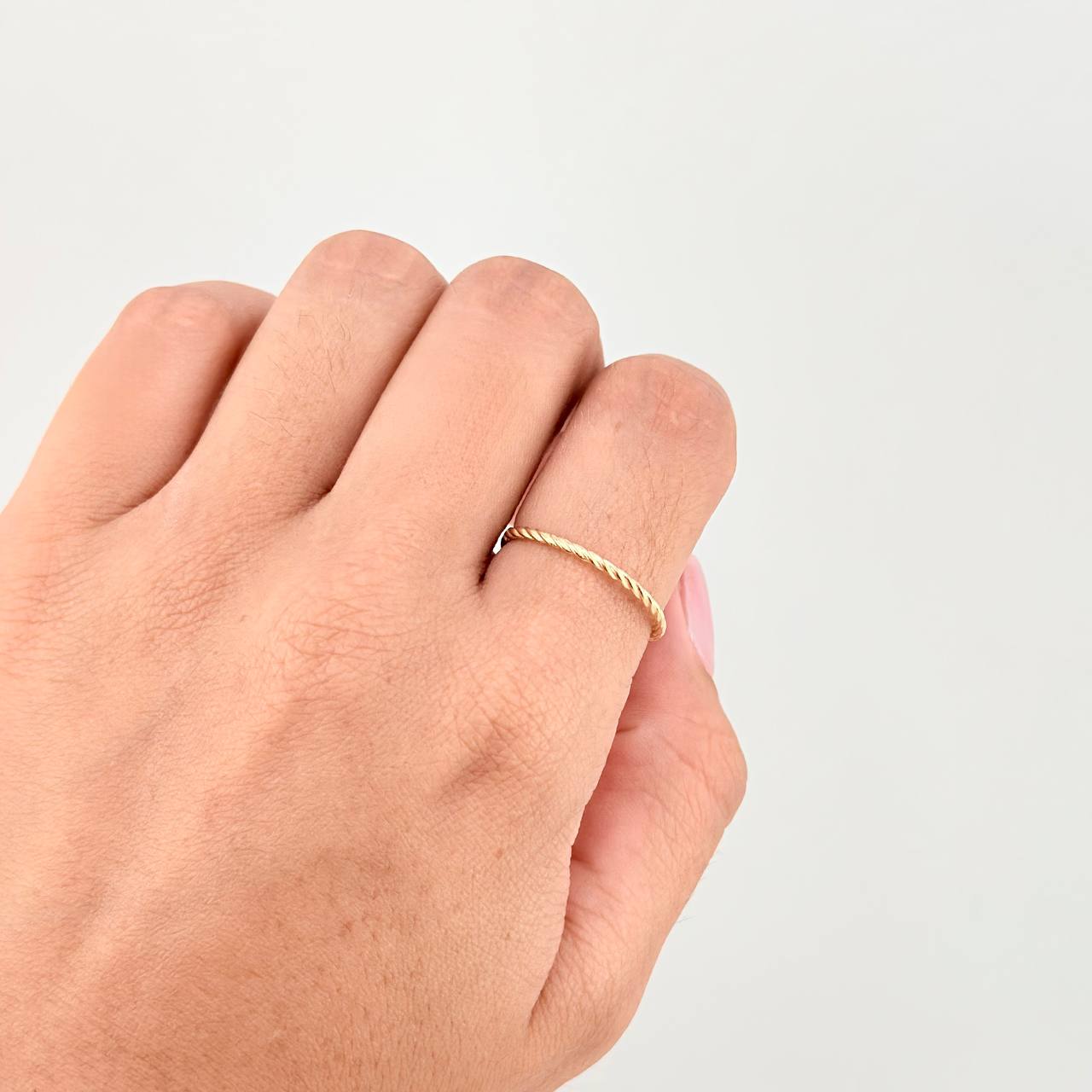 Anillo Trenzado 1.05g / T8 Oro Amarillo 18K