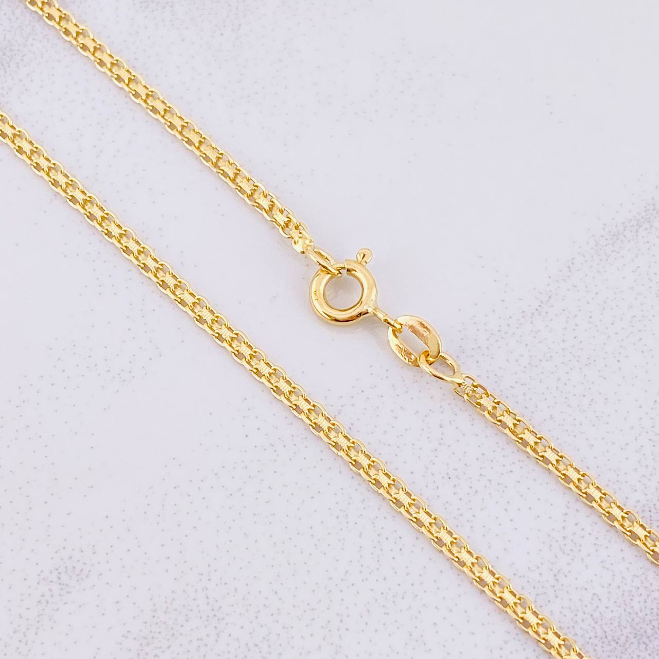 Cadena China 2.6g / 45cm / 1.4mm Oro Amarillo 18K