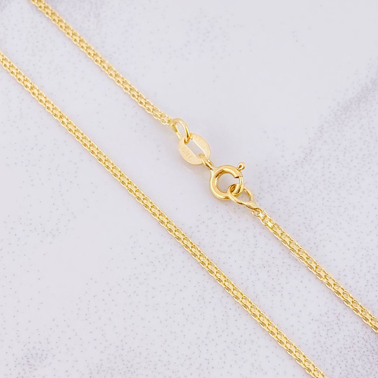 Cadena China 2.5g / 45cm / 1.5mm Oro Amarillo 18K