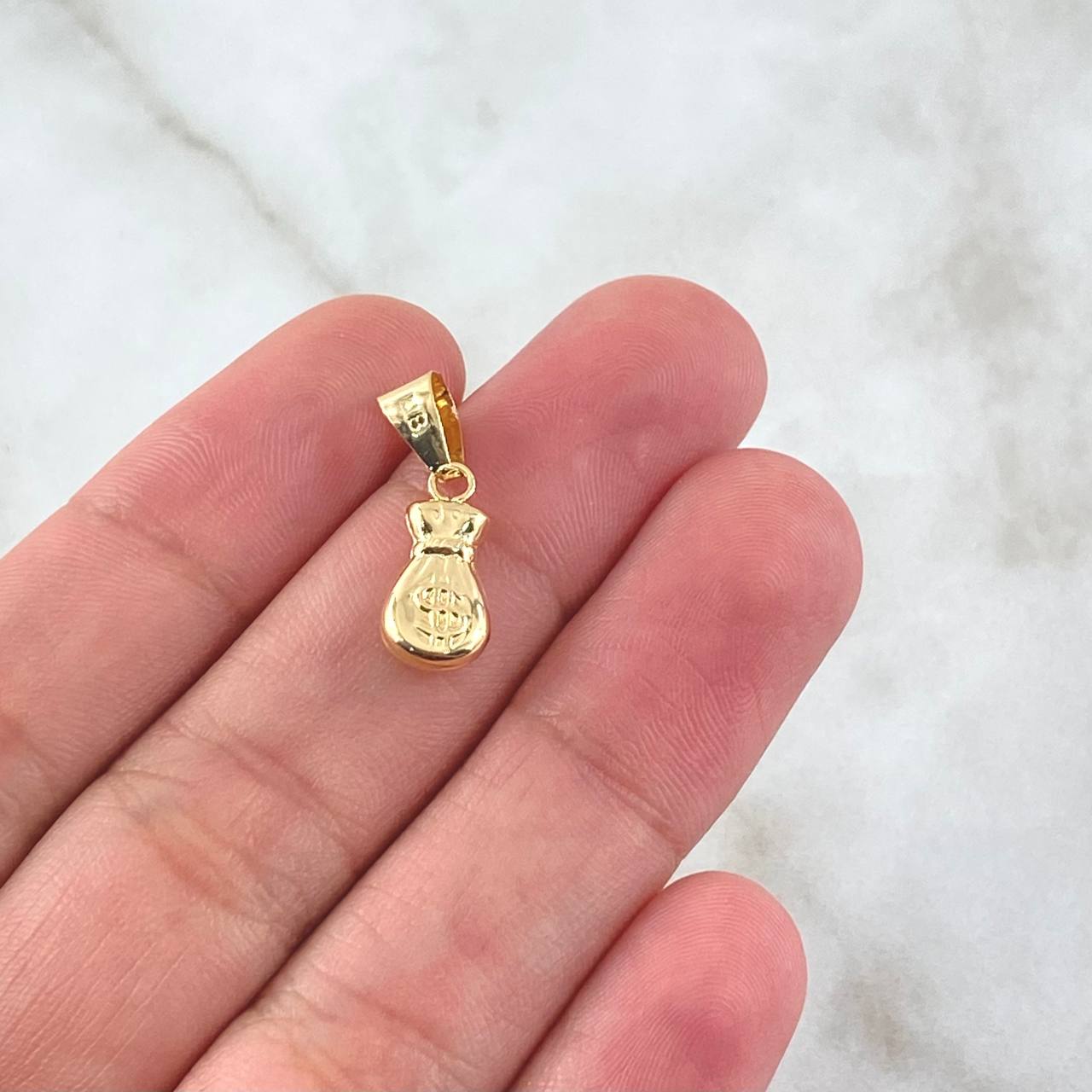 Dije Bolsa de Dinero 0.55gr / 2cm / Cargador Liso Oro Amarillo 18K