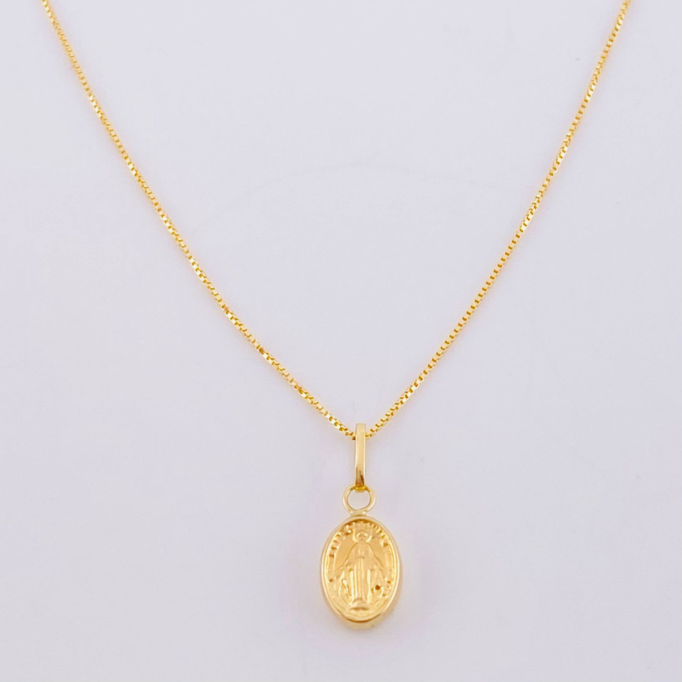 Set Cadena Veneciana + Dije Virgen De La Milagrosa / 1.25 g / 40.5 cm Oro Amarillo 18K