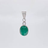 Dije Ovalado Esmeralda 3.6 Qts 1.75 g / 2.5 cm Plata 925