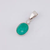 Dije Ovalado Esmeralda 3.6 Qts 1.75 g / 2.5 cm Plata 925