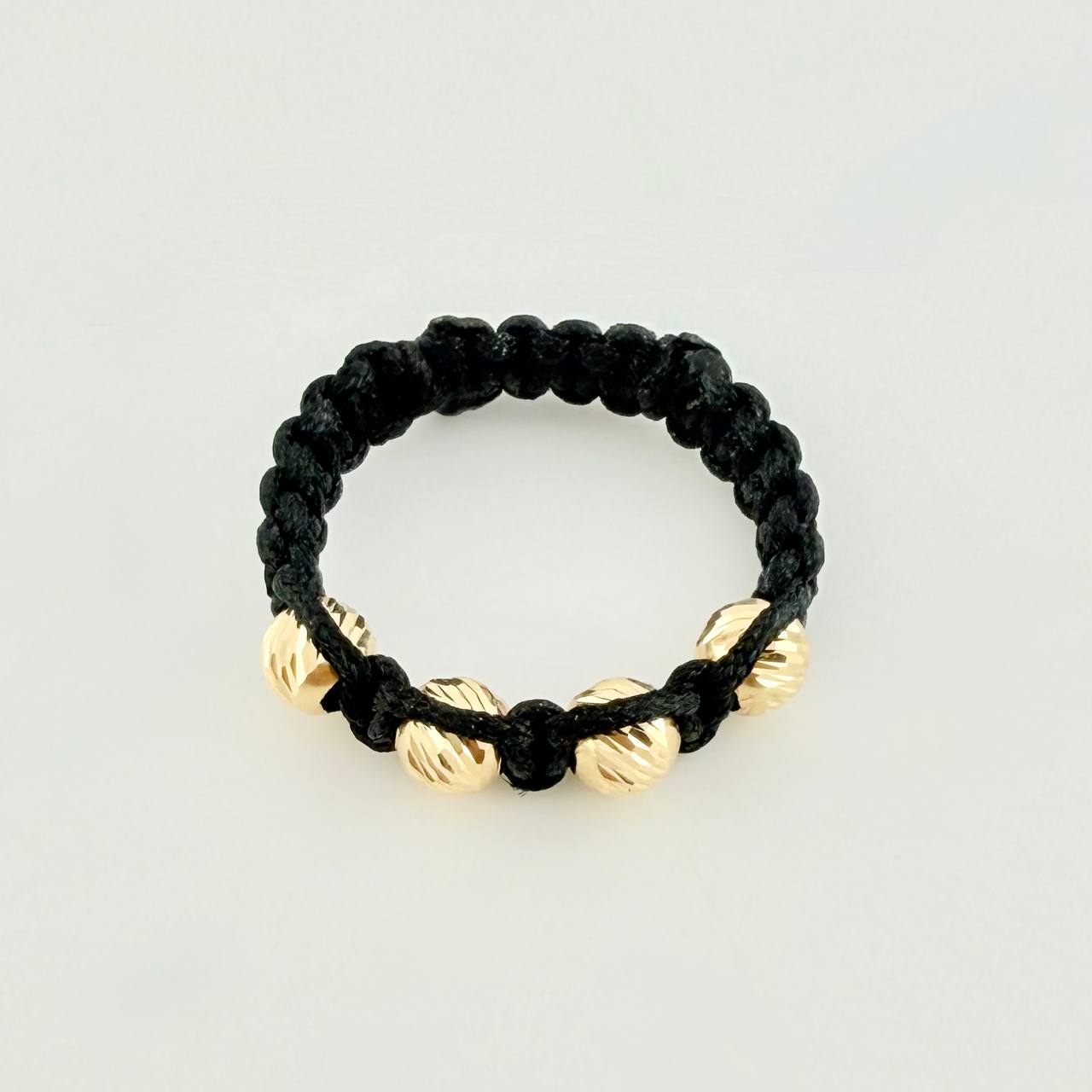 Anillo Tejido Negro Bolas Diamantadas 0.5 g / T7 3/4 Oro Amarillo 18K