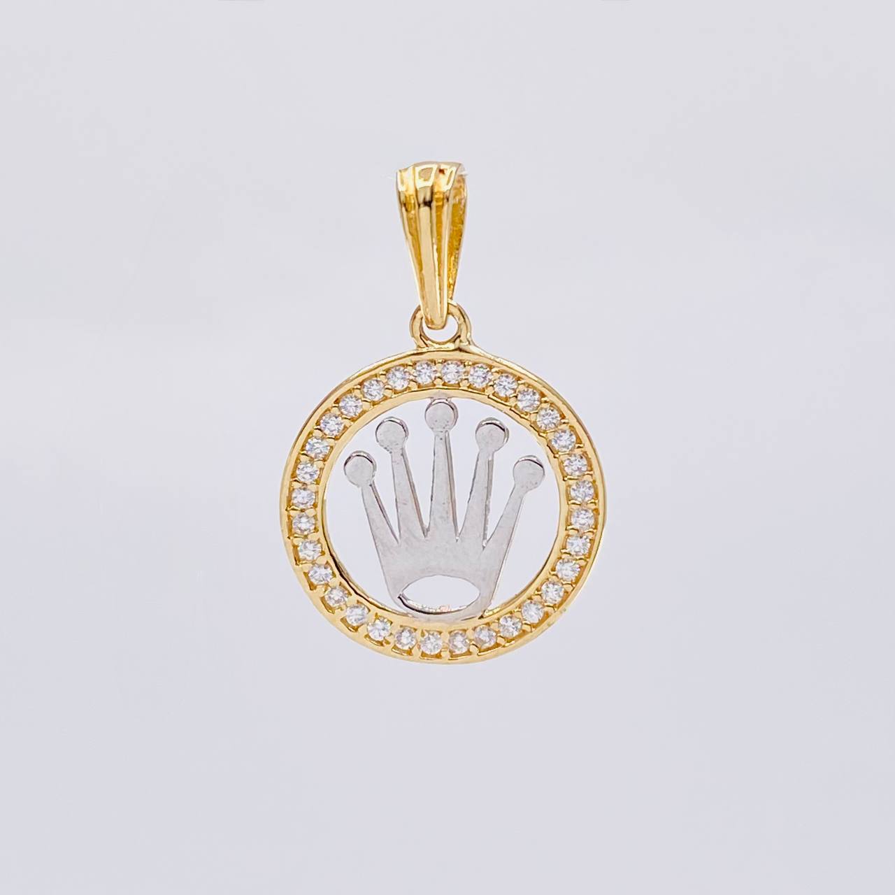 Dije Circulo corona 1.4g / 2.2cm Dos Oros Amarillo Blanco 18K