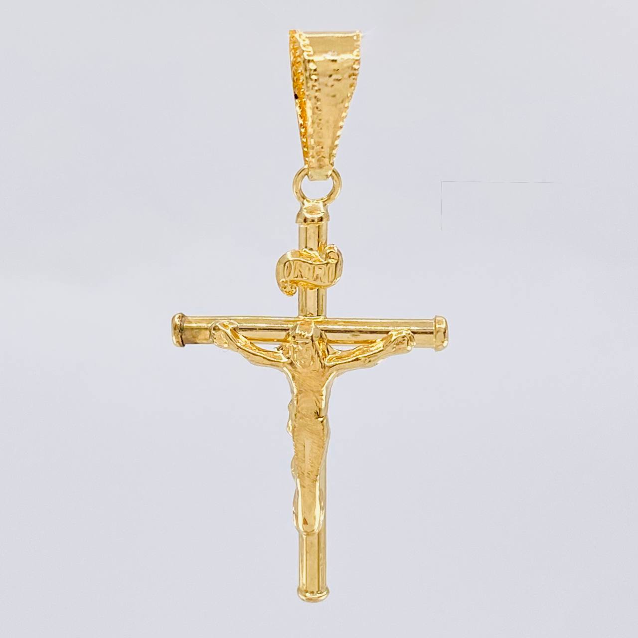 Dije Cruz Cristo 1.1 g / 3.6 cm Oro Amarillo 18K