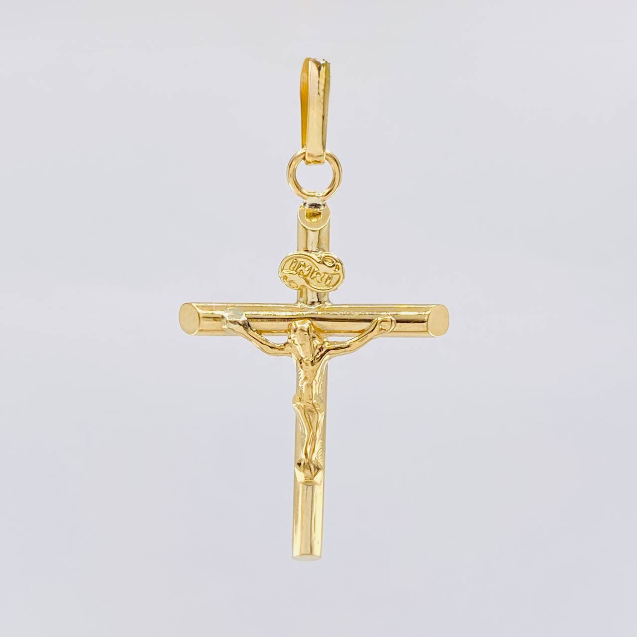 Dije Cruz Cristo Puntas Planas 1.25 g / 3.9 cm Oro Amarillo 18K