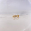 Anillo Rustico Cruzado 3.05gr / T6 3/4 / Circones Blancos Oro Amarillo 18K #
