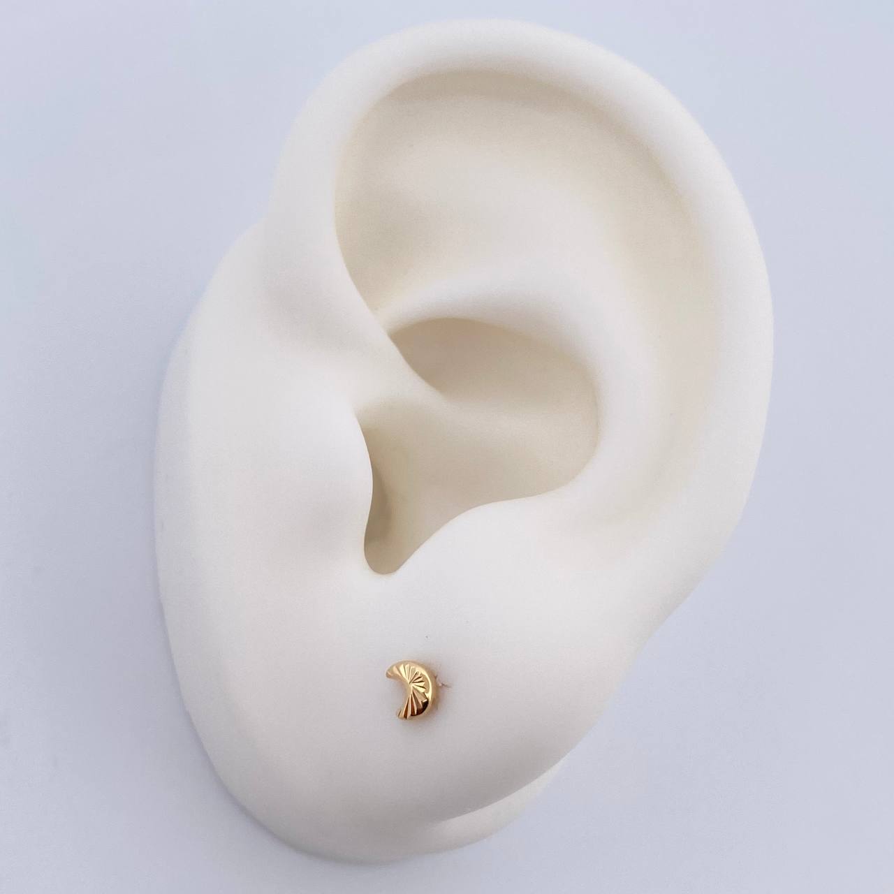 Topos Luna 0.45gr / Oro 18K $