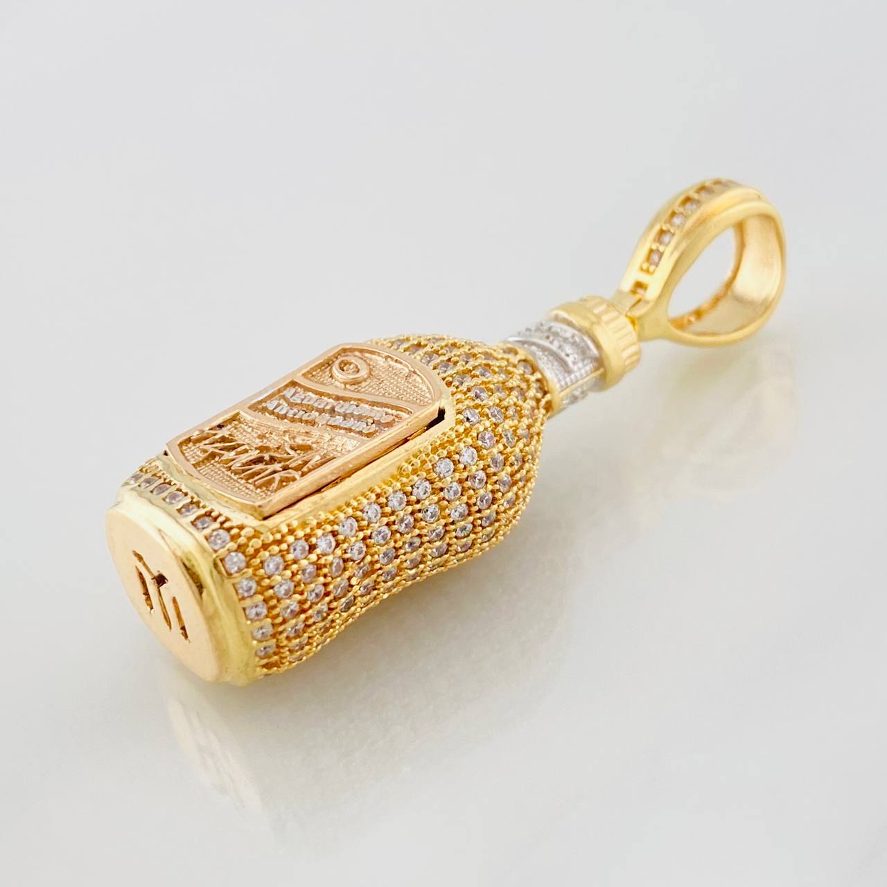Dije Botella Licor 11.05g / 4cm Tres Oros 18K