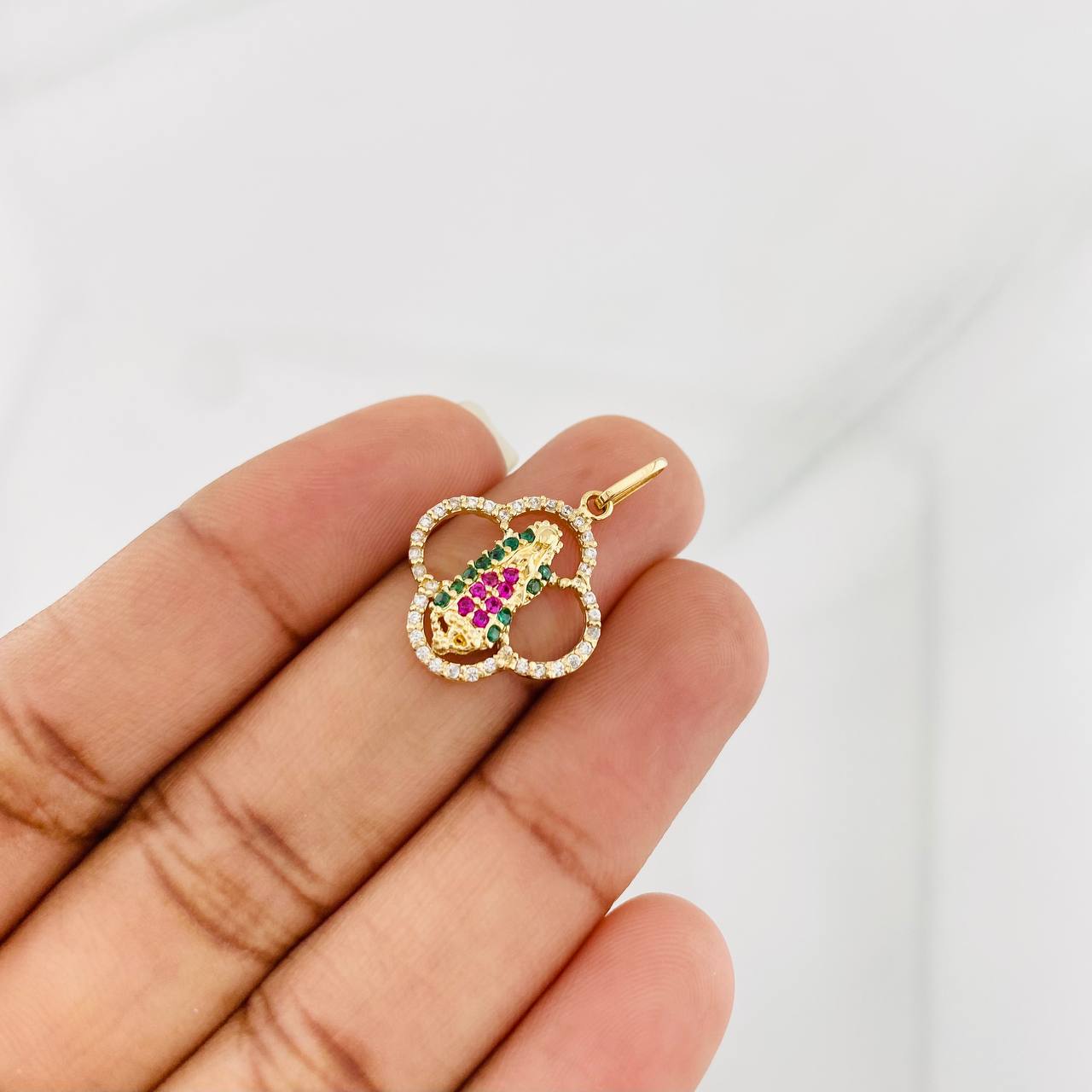 Dije Virgen Guadalupe Flor 2g / 2.3cm Oro Amarillo 18K