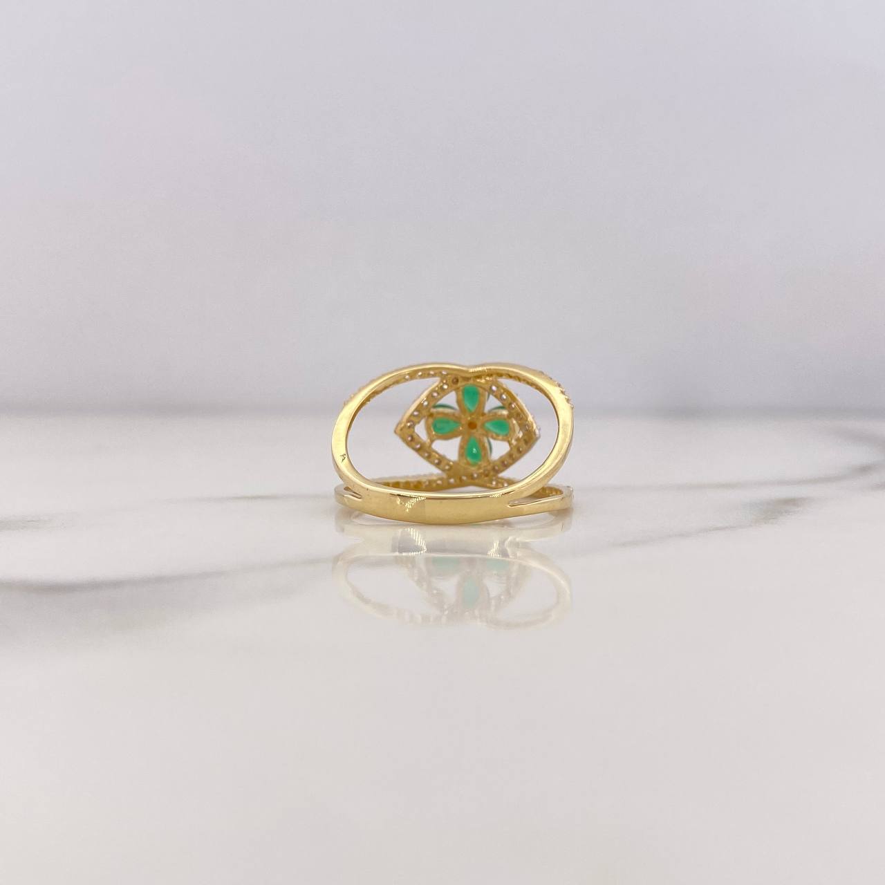 Anillo Rombo Flor 3.1gr / T6 1/2 / Circones Verdes Blancos Dos Oros Amarillo Blanco 18K &
