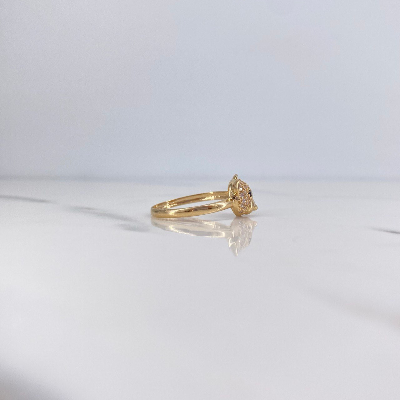 Anillo Oso 2.15gr / T6 1/4 / Circones Negros Blancos Oro Amarillo 18K &