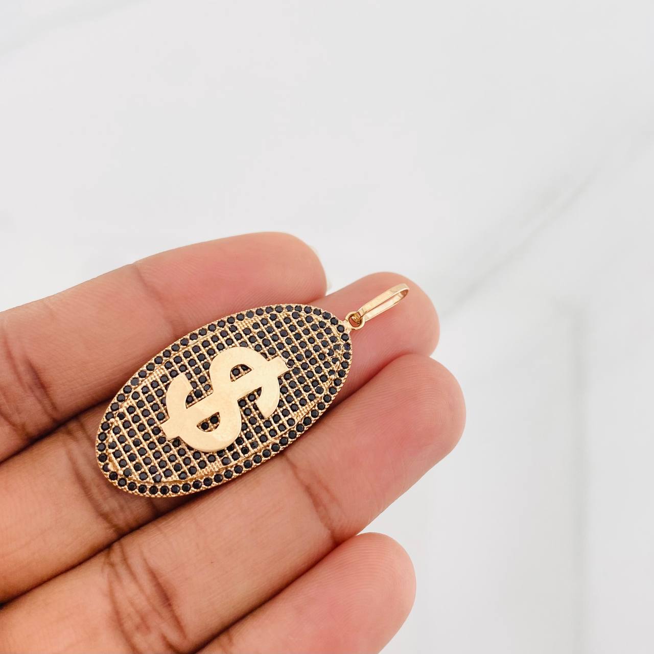 Dije Placa Signo Peso 5.85g / 4.5cm Oro Rosa 18K