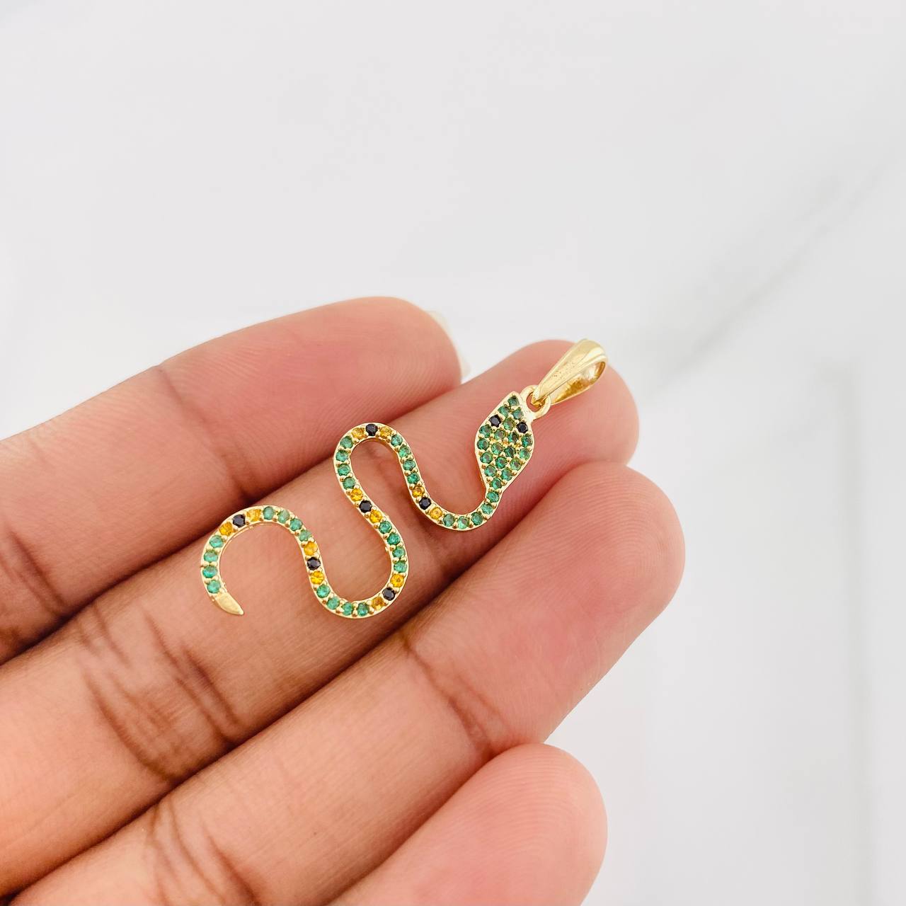 Dije Serpiente 1.9g / 4cm Oro Amarillo 18K