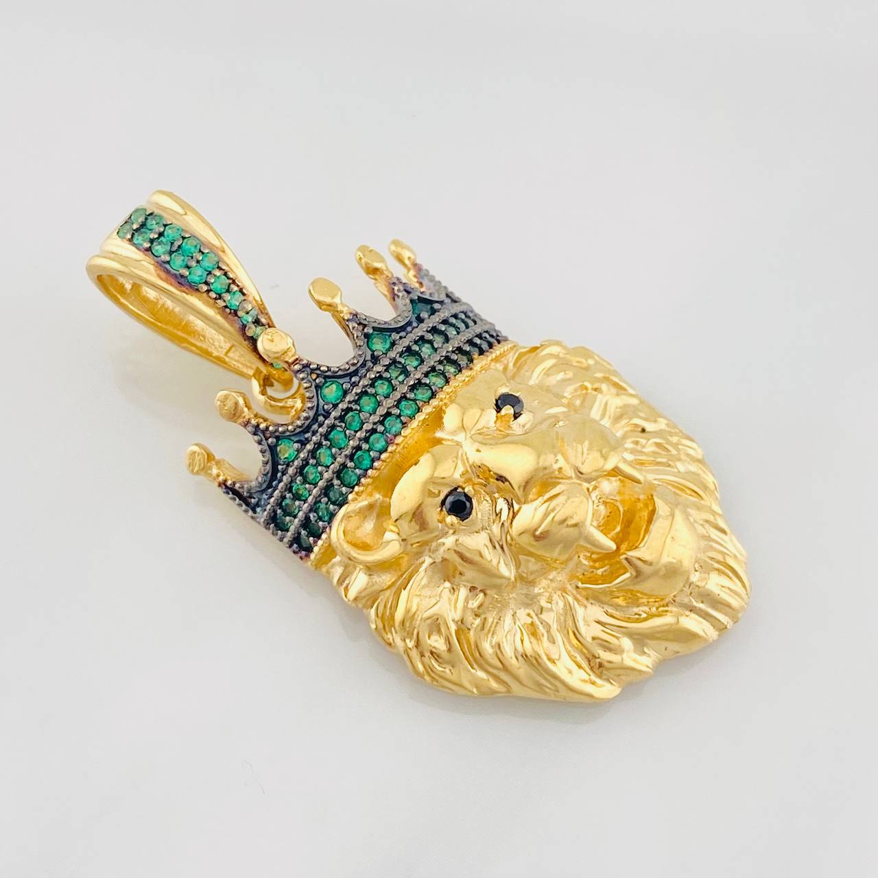 Dije Rey Leon 9.25g / 4cm Dos Oros Negro Amarillo 18K