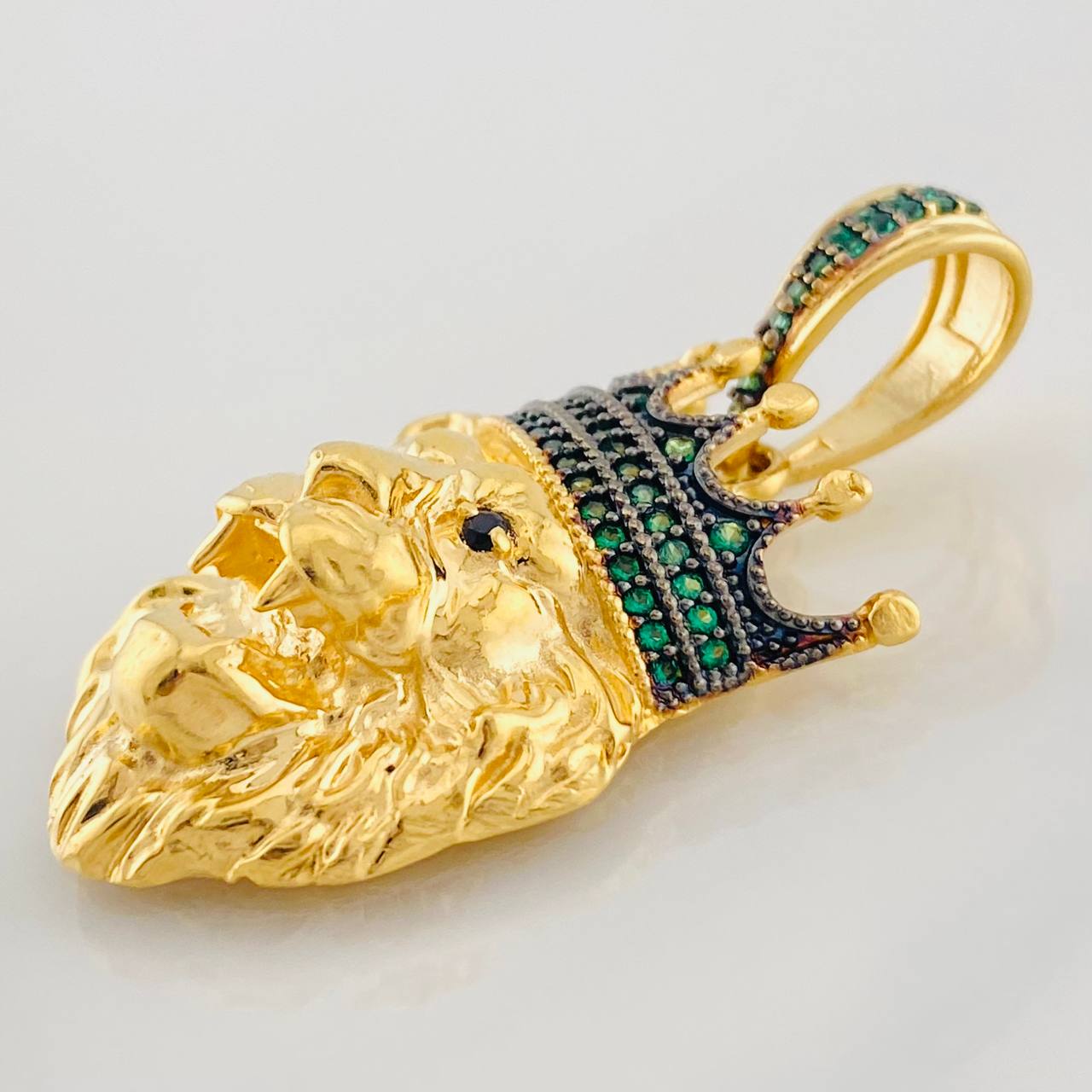 Dije Rey Leon 9.25g / 4cm Dos Oros Negro Amarillo 18K