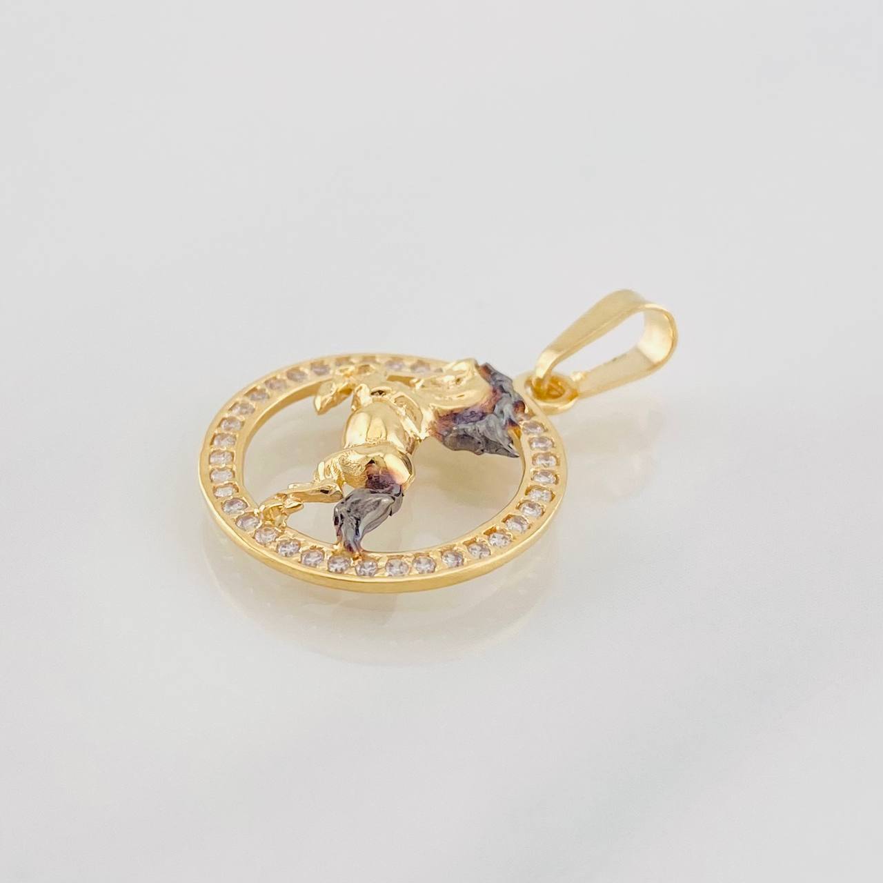 Dije Caballo 1.4g / 2.5cm Dos Oros Negro Amarillo 18K