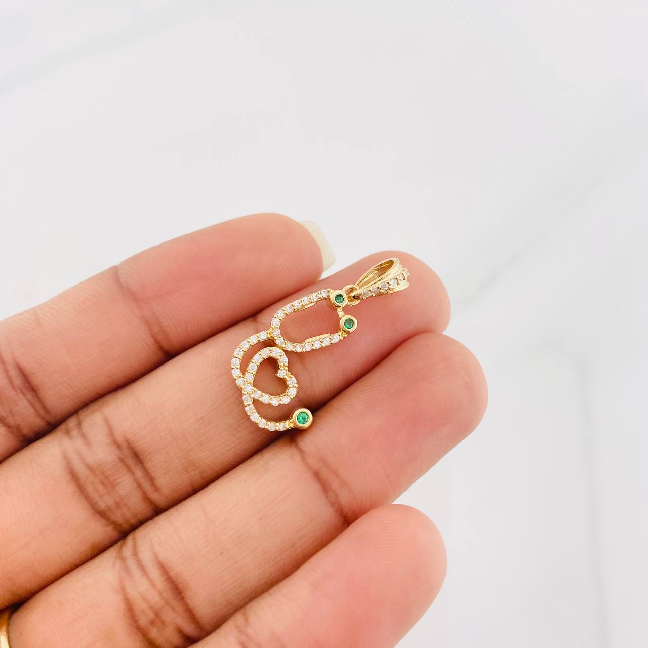 Dije Estetoscopio 2.6g / 2.7cm Oro Amarillo 18K