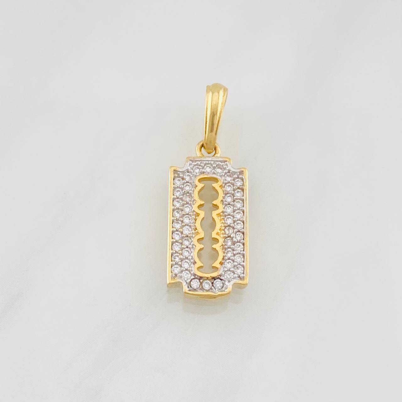 Dije Cuchilla 1.75g / 2.4cm Dos Oros Amarillo Blanco 18K