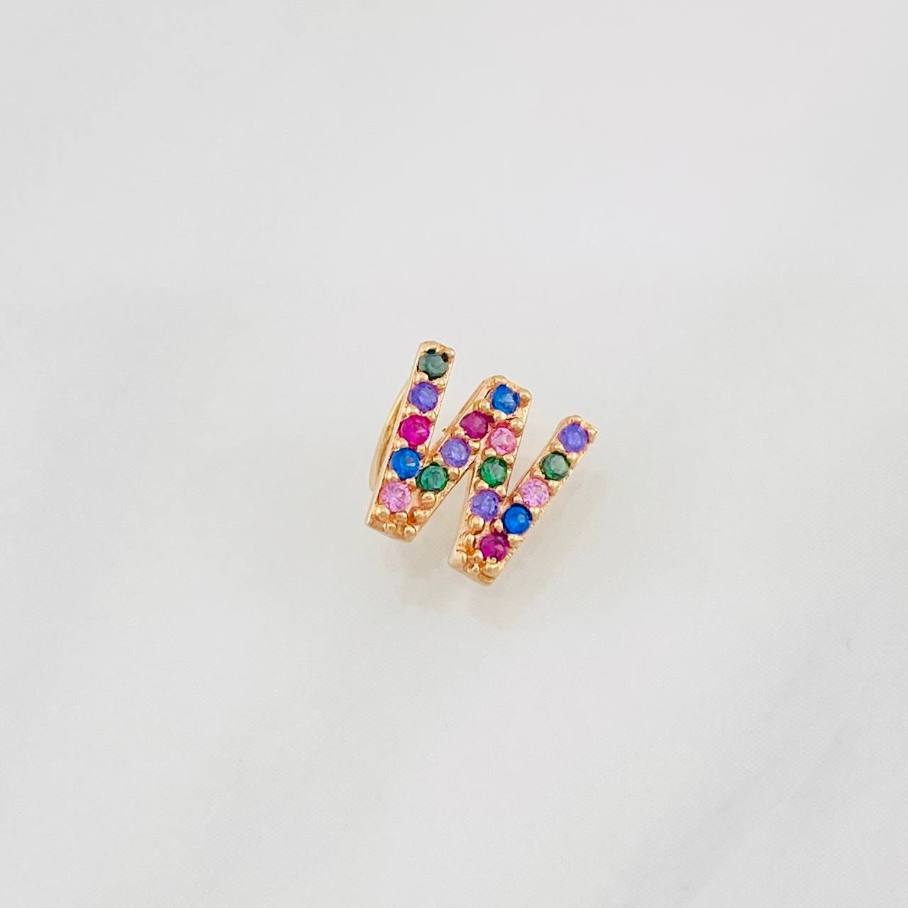 Dije Letra W 0.45g / 0.5cm Oro Rosa 18K