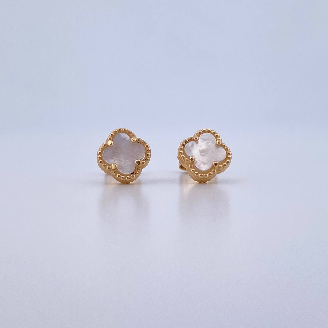 Topos Trebol 2gr / Nacar Blanco Oro Amarillo Nac.Esp. 18K &