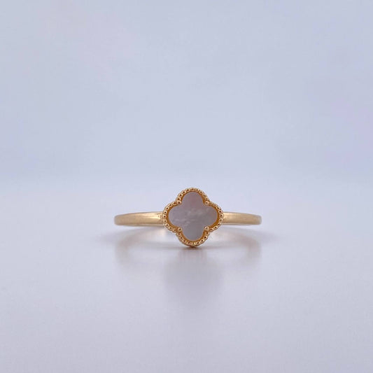 Anillo Trebol 1.8gr / T6 / Nacar Blanco Oro Amarillo 18K &