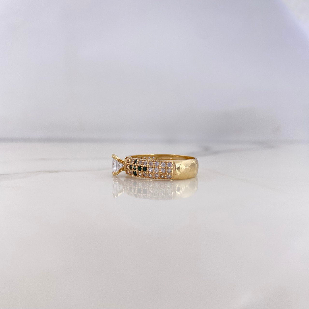 Anillo Solitario Tupido 3.15gr / T6 3/4 / Circones Blancos Verdes Oro Amarillo 18K #