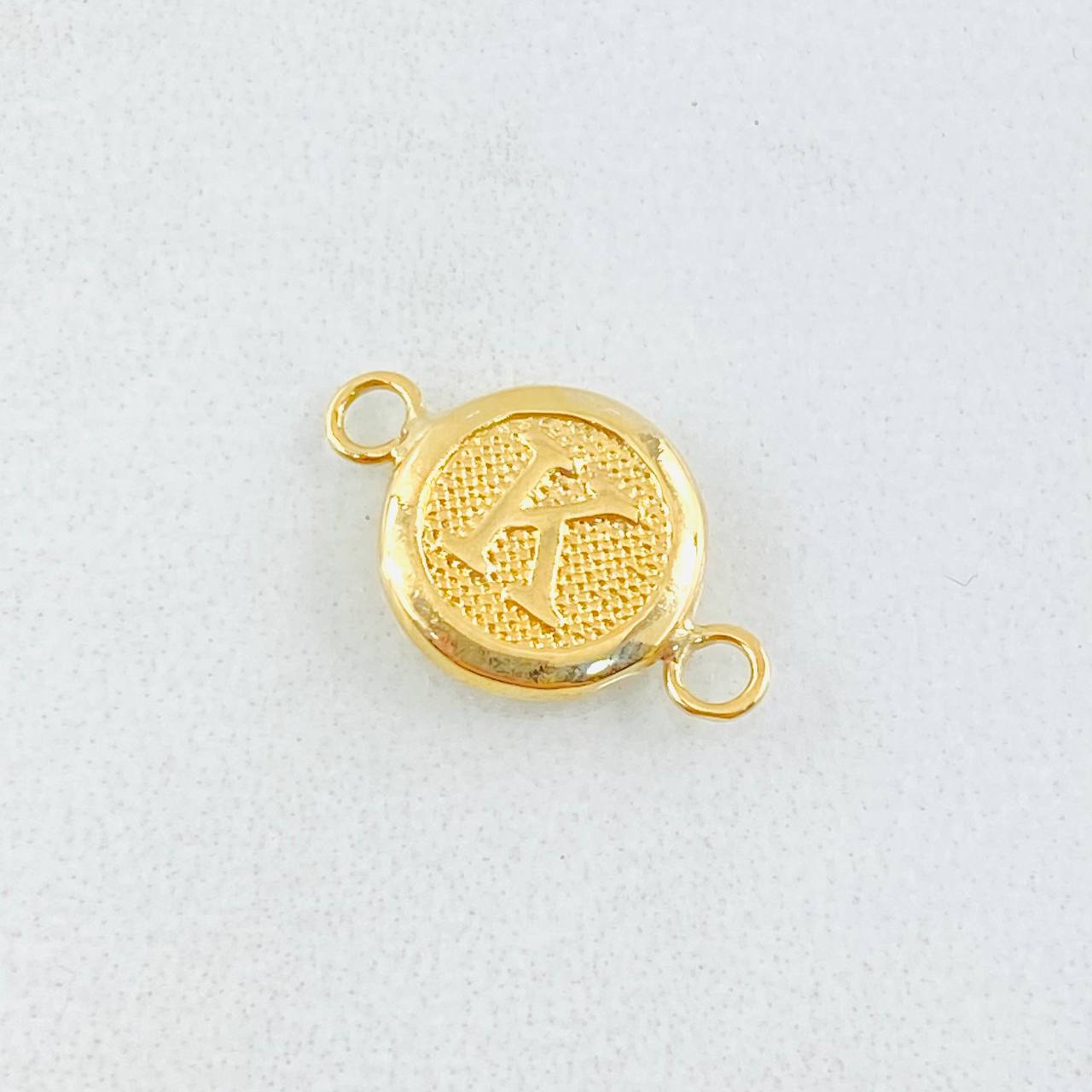 Herraje Letra K 0.4gr / 1.5cm / Oro Amarillo 18K